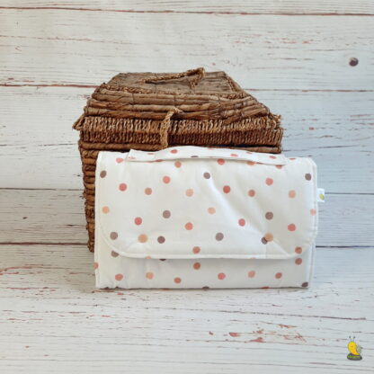 Pelenkázóalátétes pelenkatartó - Polka Dots